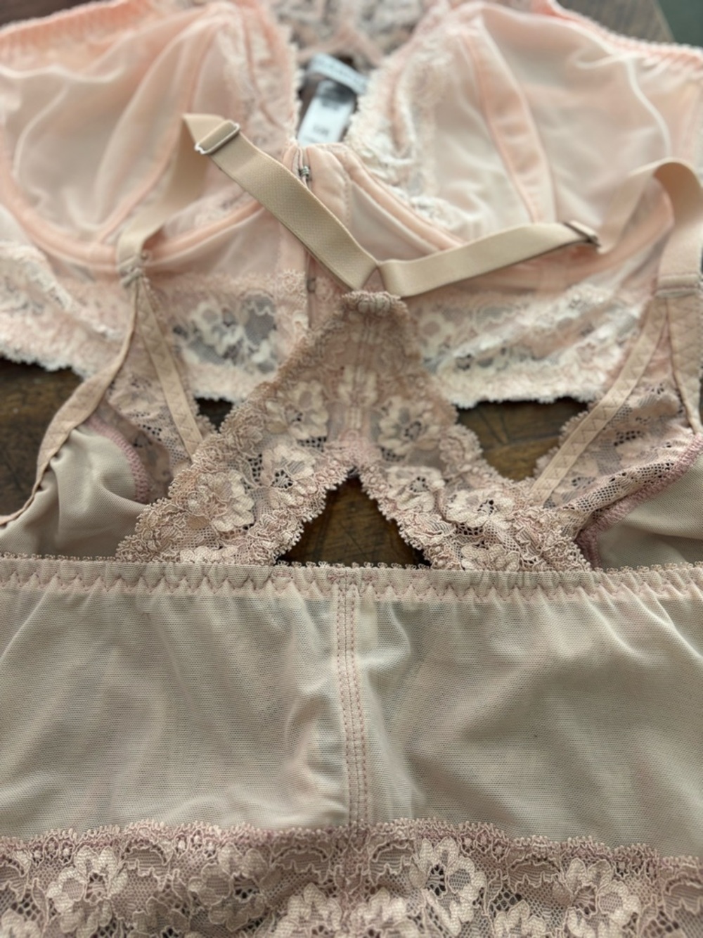 (2) Cosabella Forever Front Closure Underwire Bra size 32E -2 Bras set - Picture 6 of 6
